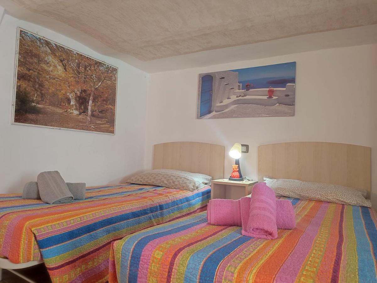 Colibri Apartment Бари Екстериор снимка