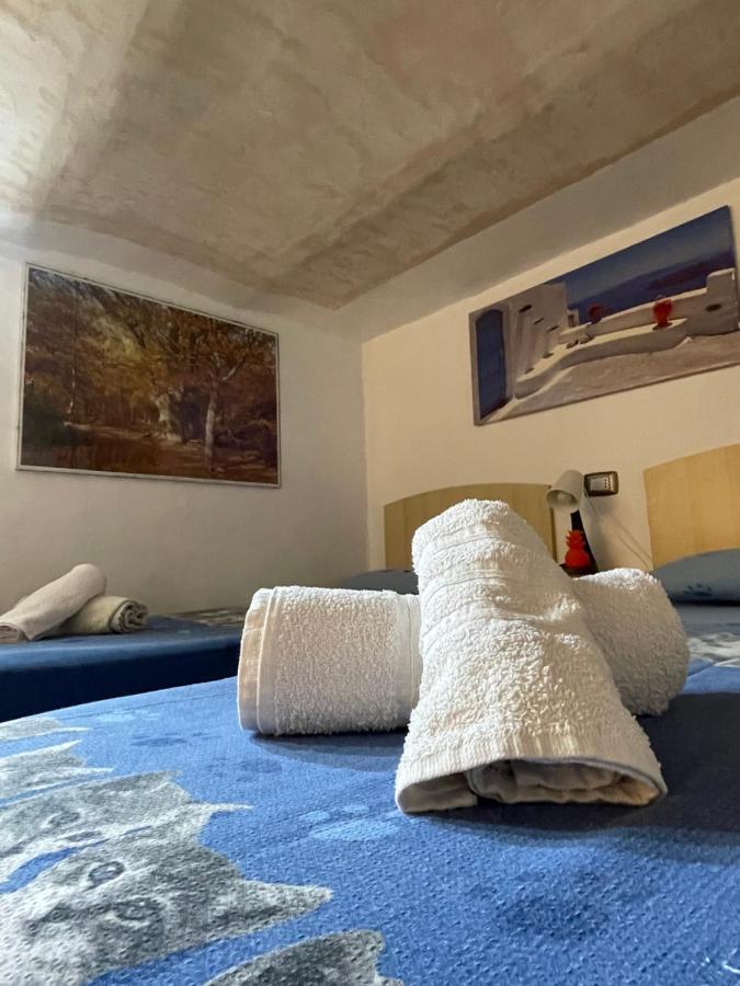 Colibri Apartment Бари Екстериор снимка
