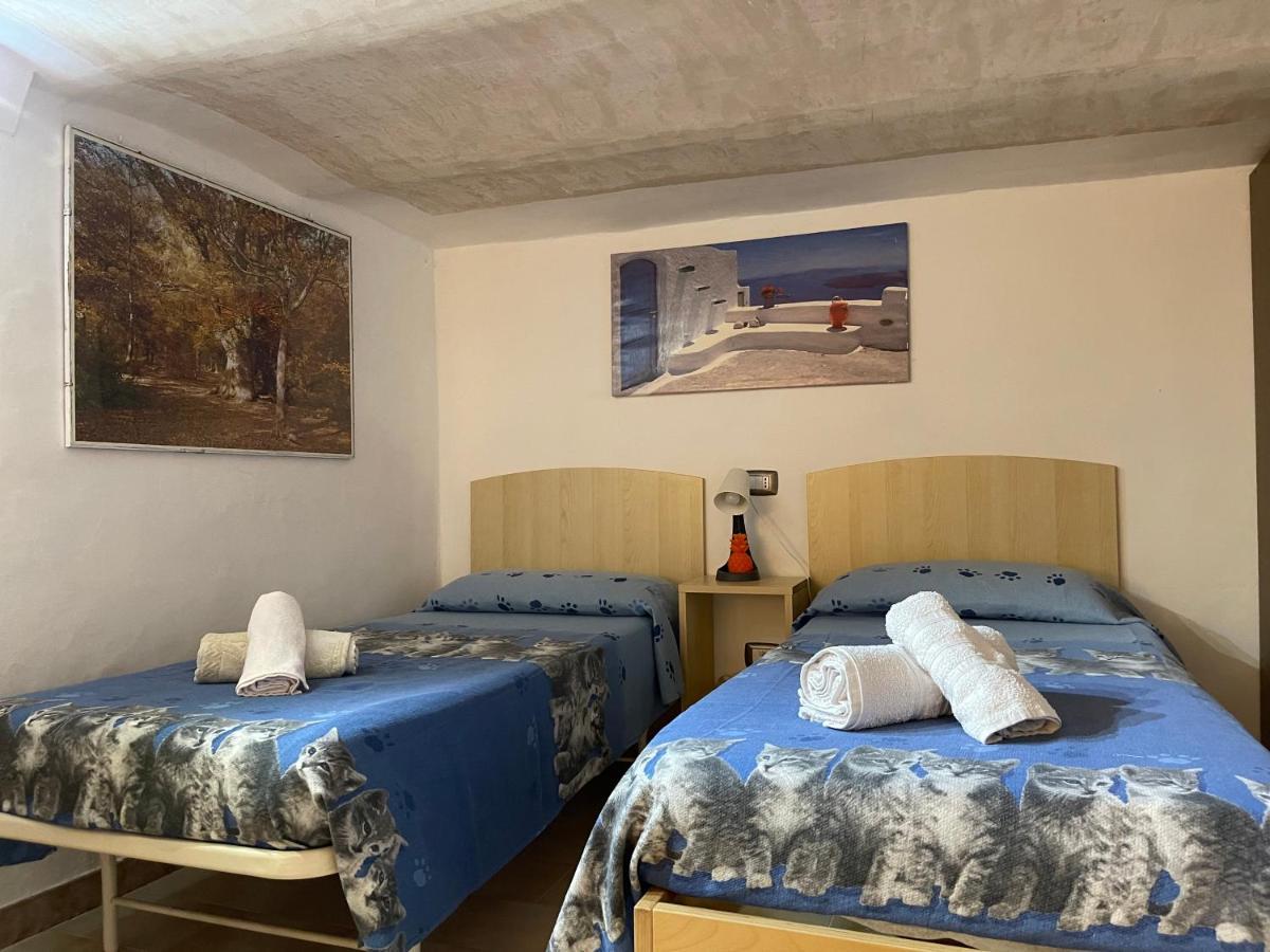 Colibri Apartment Бари Екстериор снимка